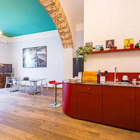 Quercia Design In The Center Apartament *