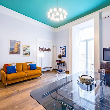 Quercia Design In The Center