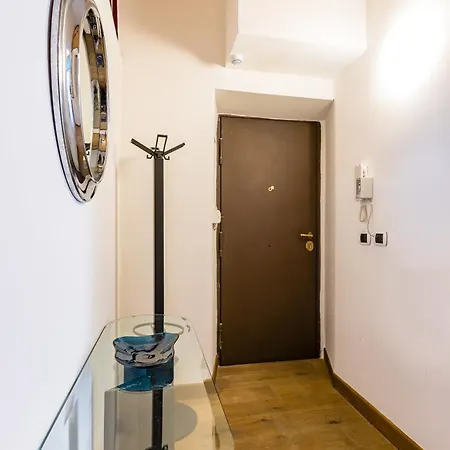 Quercia Design In The Center
